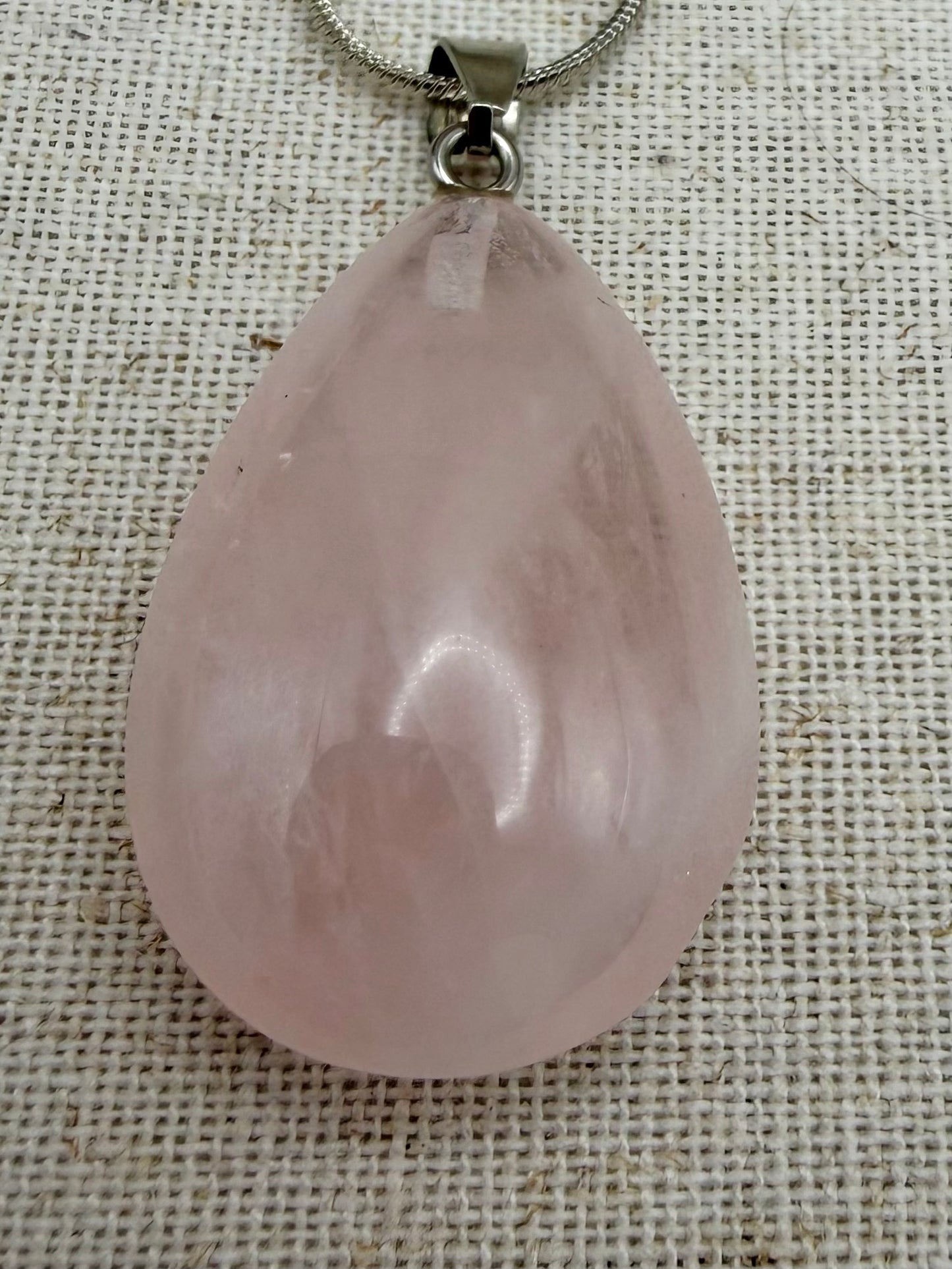 Heartlight – Rose Quartz Stone Pendant
