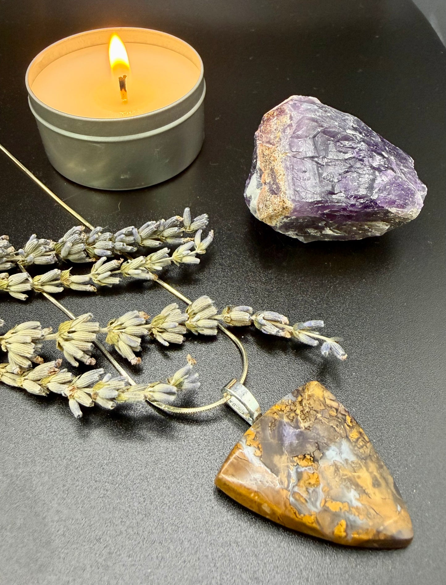 Dreamscape – Tiffany Stone Pendant