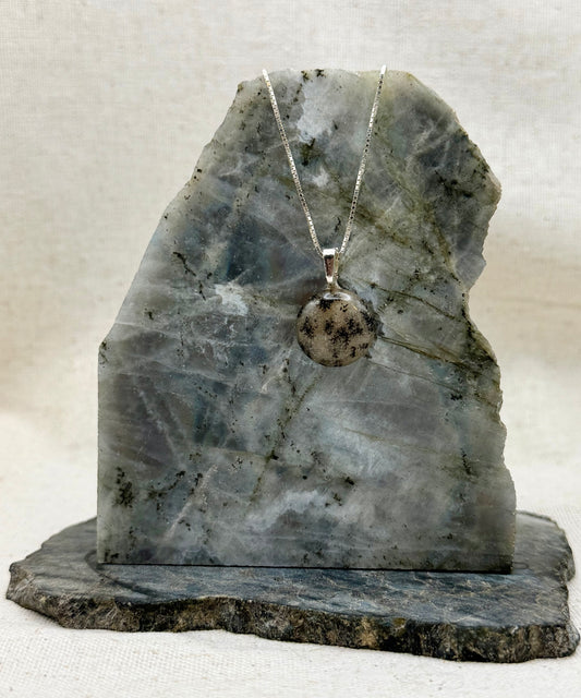 Forest Veins — Dendritic Quartz Pendant